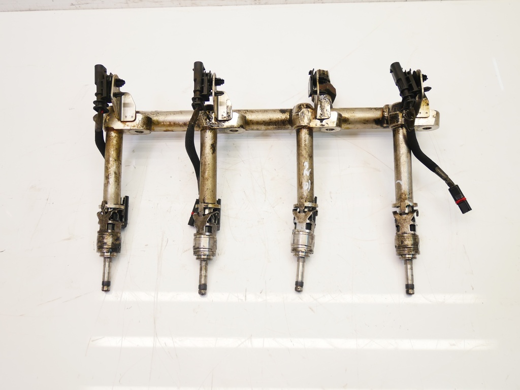 [MTD-402029] Rampa de inyectores Volvo V40 1.5 T2 B4154T3 2019