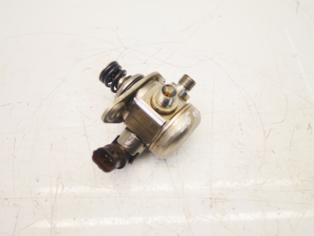 [MTD-402518] Bomba de combustible Land Rover Range Rover 2.0 P400e Hybrid PT204