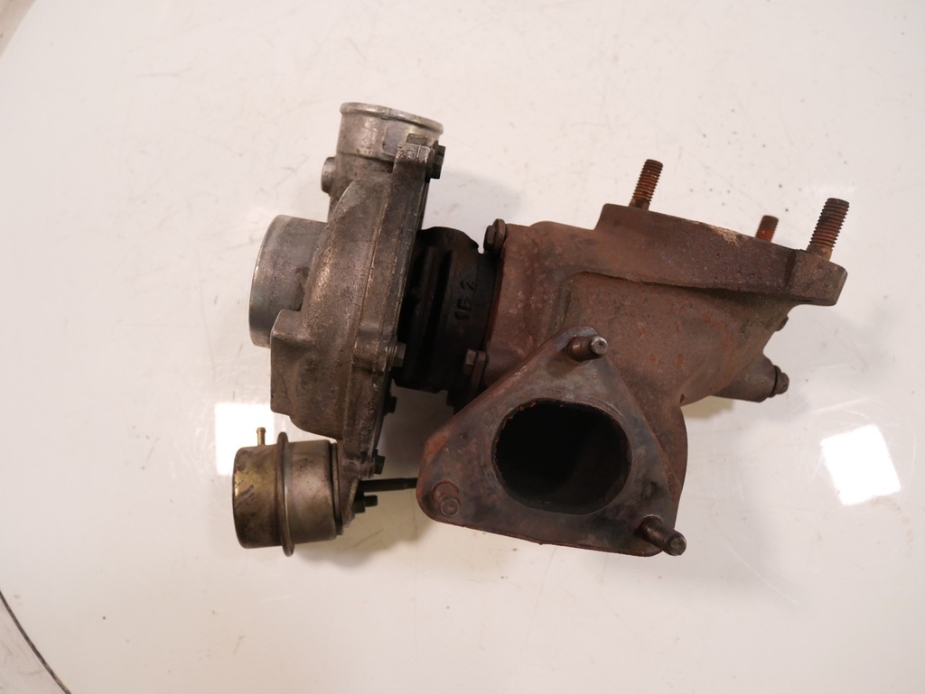 [MTD-414885] Turbocompresor Land Rover Discovery 2.5 Td5 4x4 Diesel 15P GT2052 LR005955
