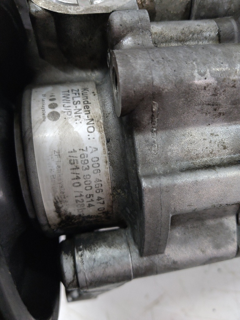 [MTD-525775] Bomba de servodirección para Mercedes Clase E 250 CDI