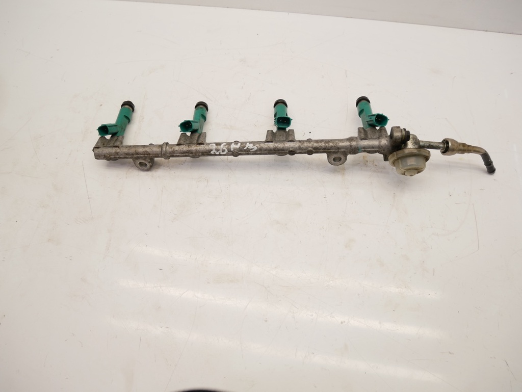 [MTD-475885] Rail de inyectores Toyota RAV-4 MK3 2.0 4WD 1AZ-FE 23250-28080