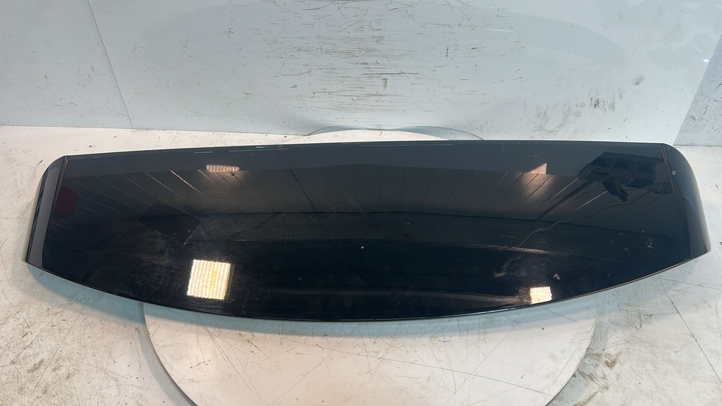 [MTD-510844] Spoiler trasero gris Land Rover Discovery Sport L550 LR164215