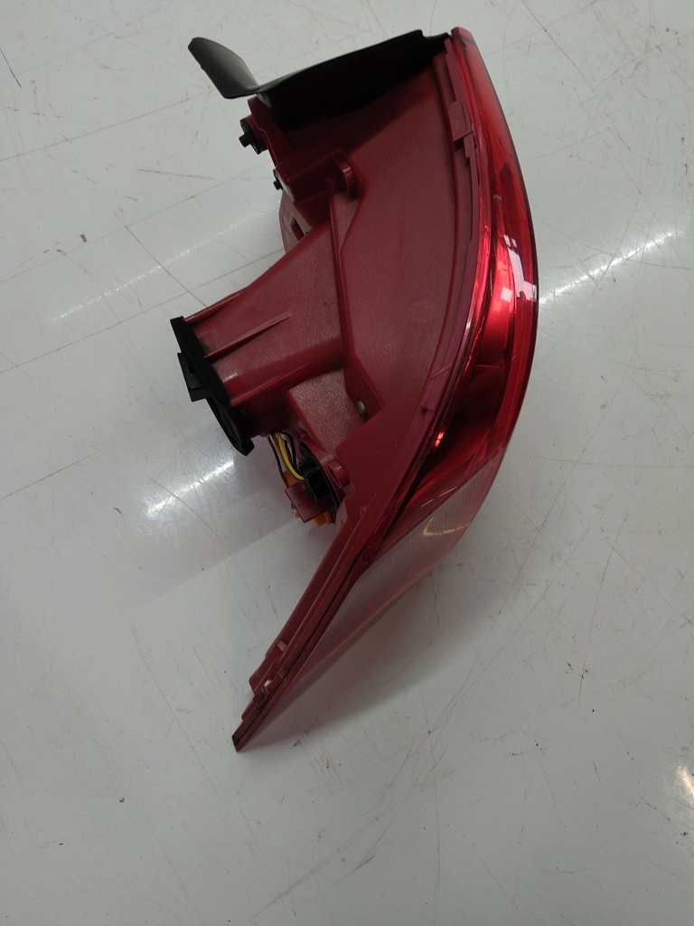 [MTD-514437] Luz trasera VW Passat B7 2.0 TDI CFFB/CFF 3AE945309