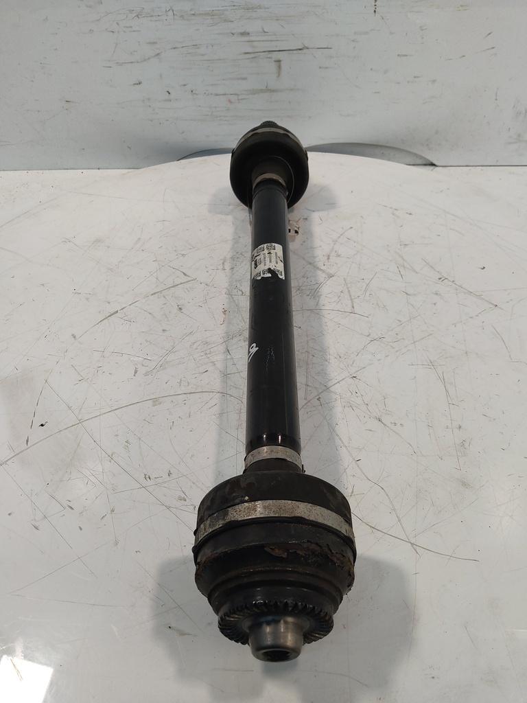 [MTD-521799] Eje de transmisión BMW M5 F90 4.4 S63 B44 B 7856937