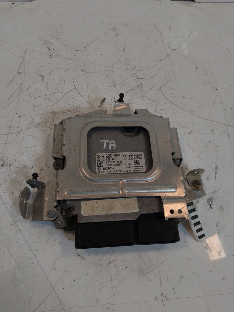 [MTD-521860] Módulo de control del motor Mercedes Clase C W205 2015 626.951 A6269000000