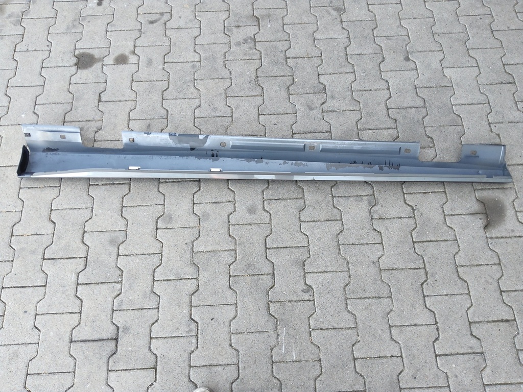 [MTD-524804] Faldón lateral izquierdo Mercedes-Benz CLA Coupe 2016 Gris