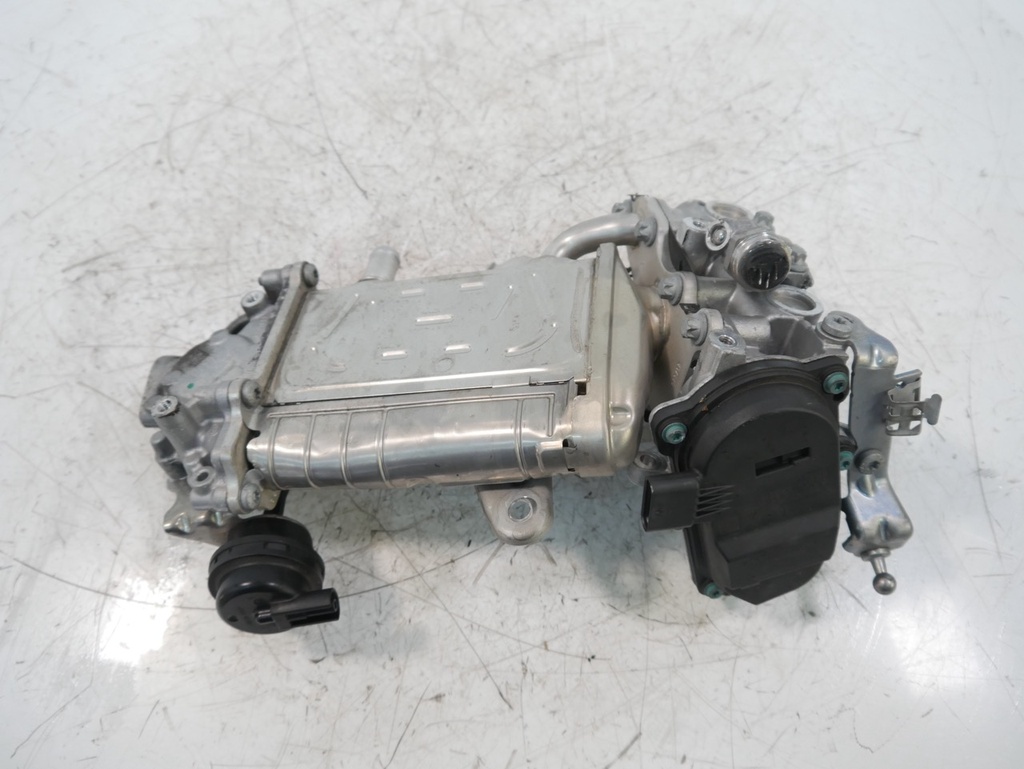 [MTD-495254] Refrigerador de gases de escape Mercedes C-Klasse C205 2.0 C 300 d OM654.920