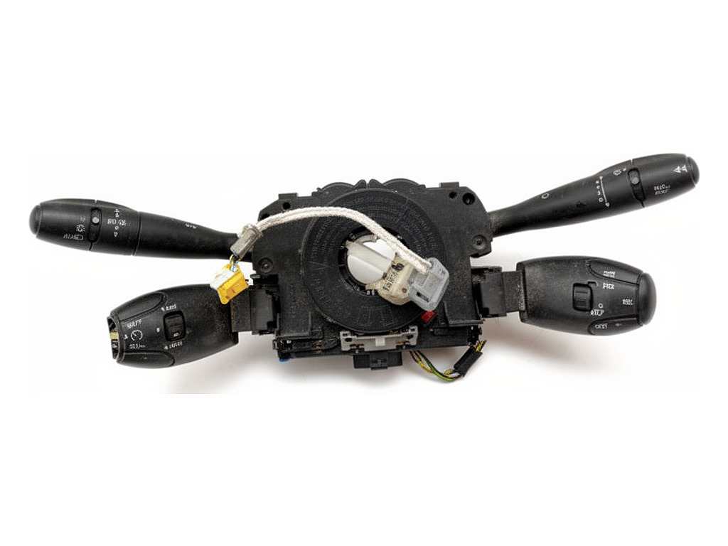 [STARK-930014] Combinado de luces CITROËN BERLINGO (B9) 1.6 HDi 90 16V 2008-2022