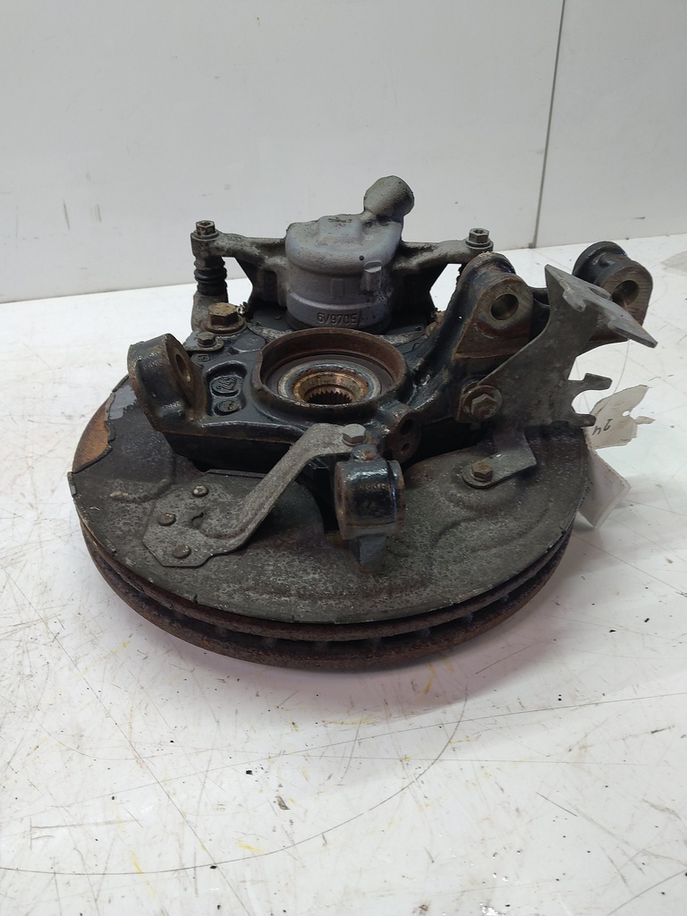 [MTD-513284] Cubo de rueda delantero izquierdo Citroen Berlingo 1.5 HDi 75kW/102CV YHT YH01