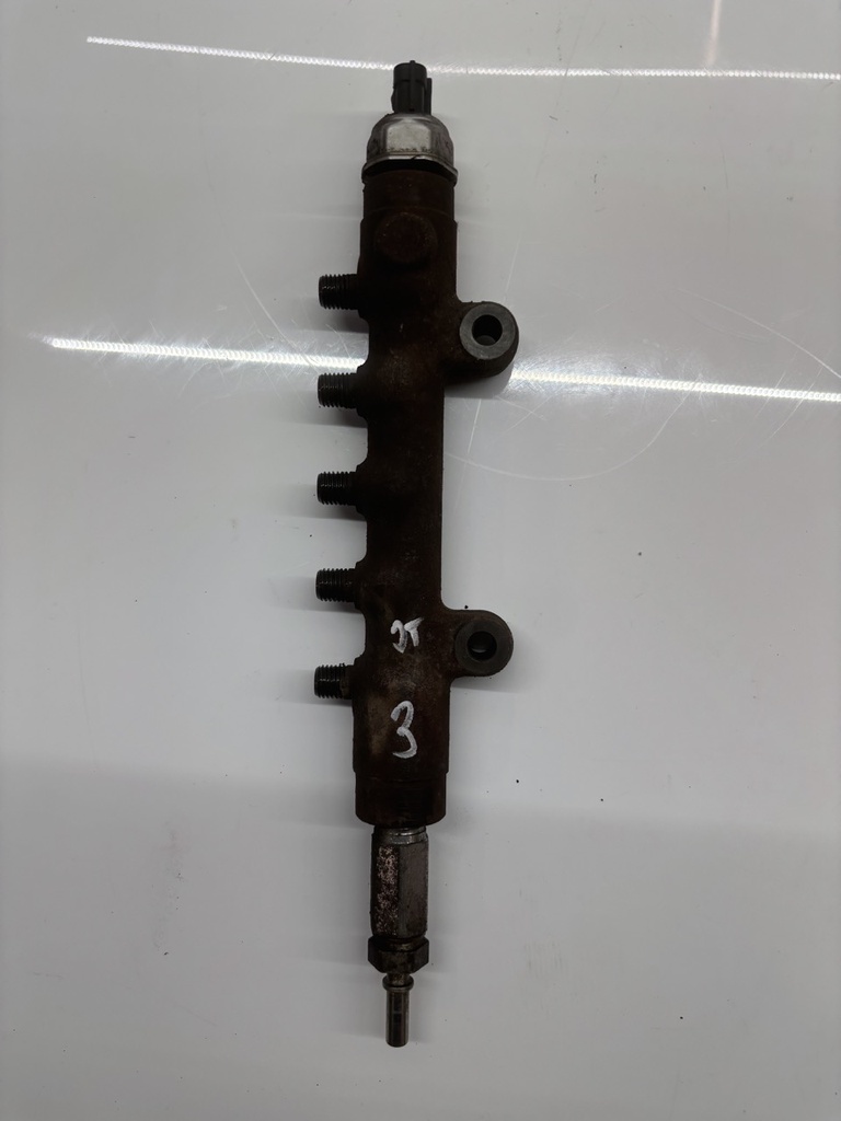 [MTD-439537] Tubo de raíl Land Rover Defender 2.4 Td4 244DT PUMA LR006865 8C1Q-9D280-AA