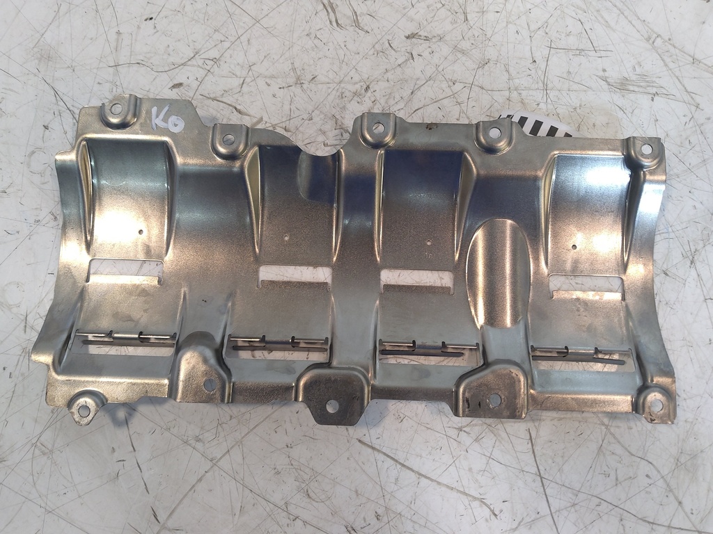 [MTD-525619] Deflector Alfa Romeo Stelvio 2.0 Q4
