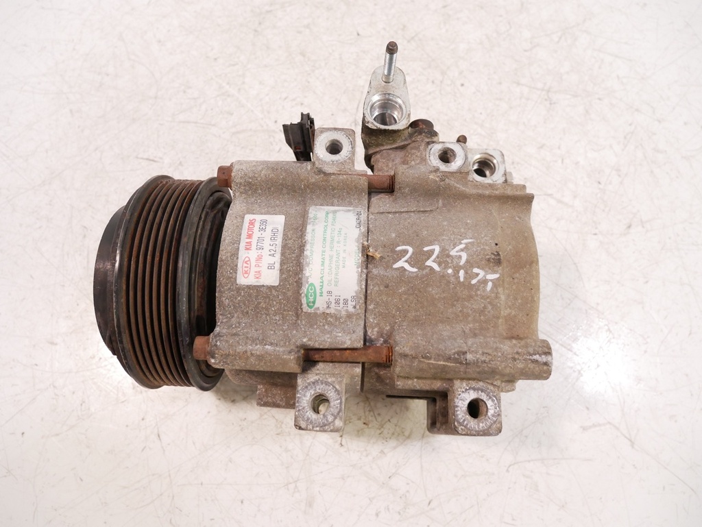 [MTD-422508] Compresor de aire acondicionado Kia Sorento JC 2.5 CRDI D4CB 97701-3E350