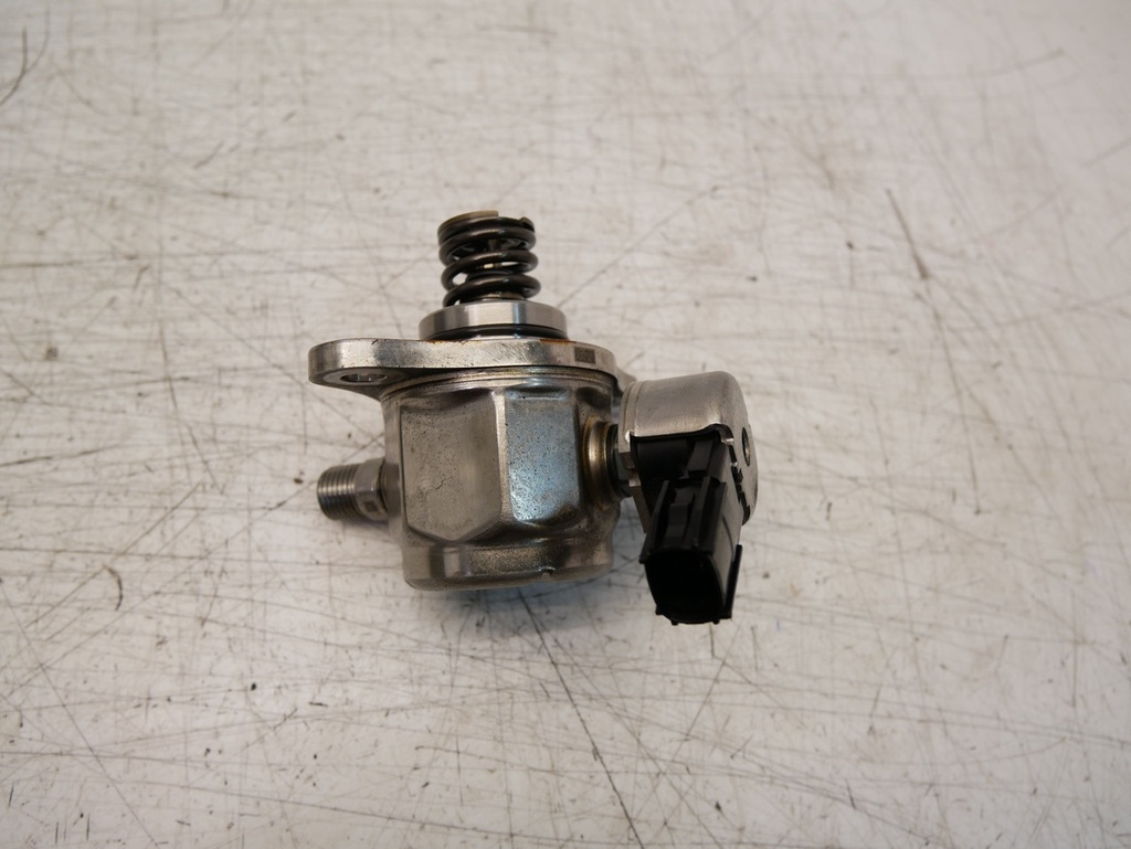 [MTD-452881] Bomba de combustible Toyota RAV4 2.5 Hybrid A25A-FXS 23101-25040