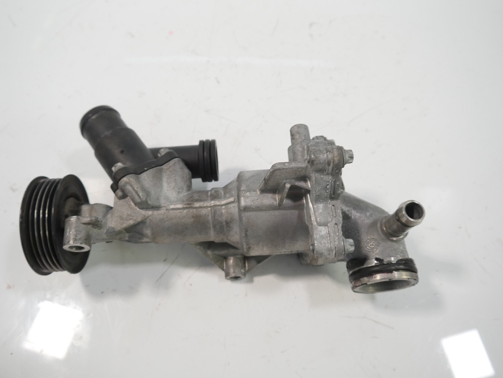[MTD-474988] Bomba de agua Mercedes A35 AMG W177 2.0 M260.920