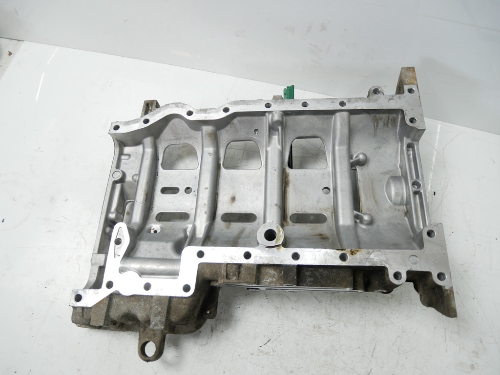 [MTD-476719] Cárter de aceite superior Land Rover Defender L316 2.2 Td4 DT224 PUMA BK3Q-6U004-AA