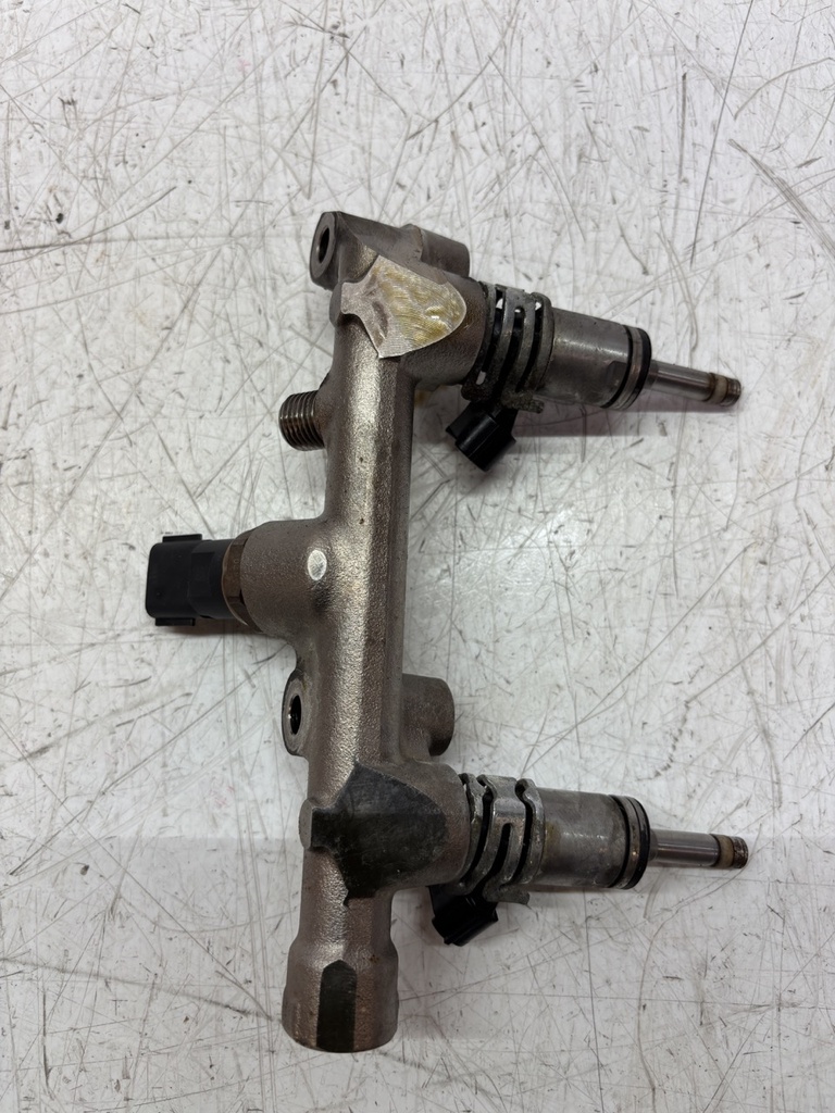 [MTD-477944] Riel inyector Toyota GT86 Subaru BRZ 2.0 gasolina 2017