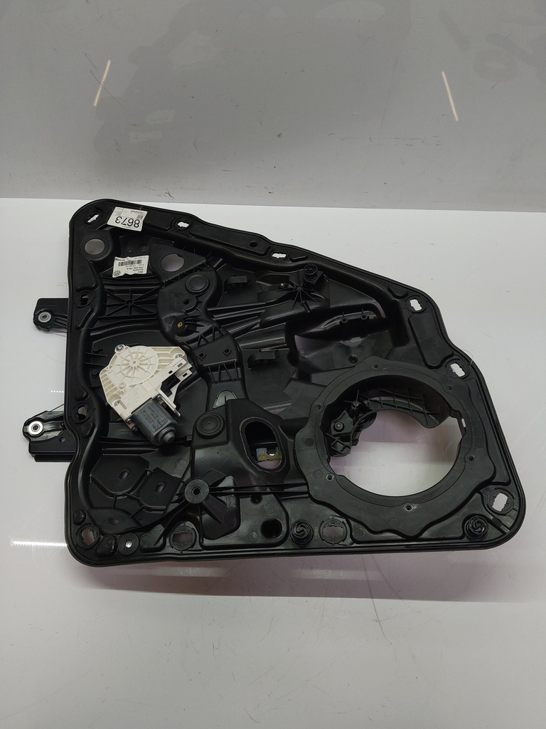 [MTD-515557] Regulador de ventana VW Touareg 3.0 V6 TDI CRCA CRC 7P6839756A