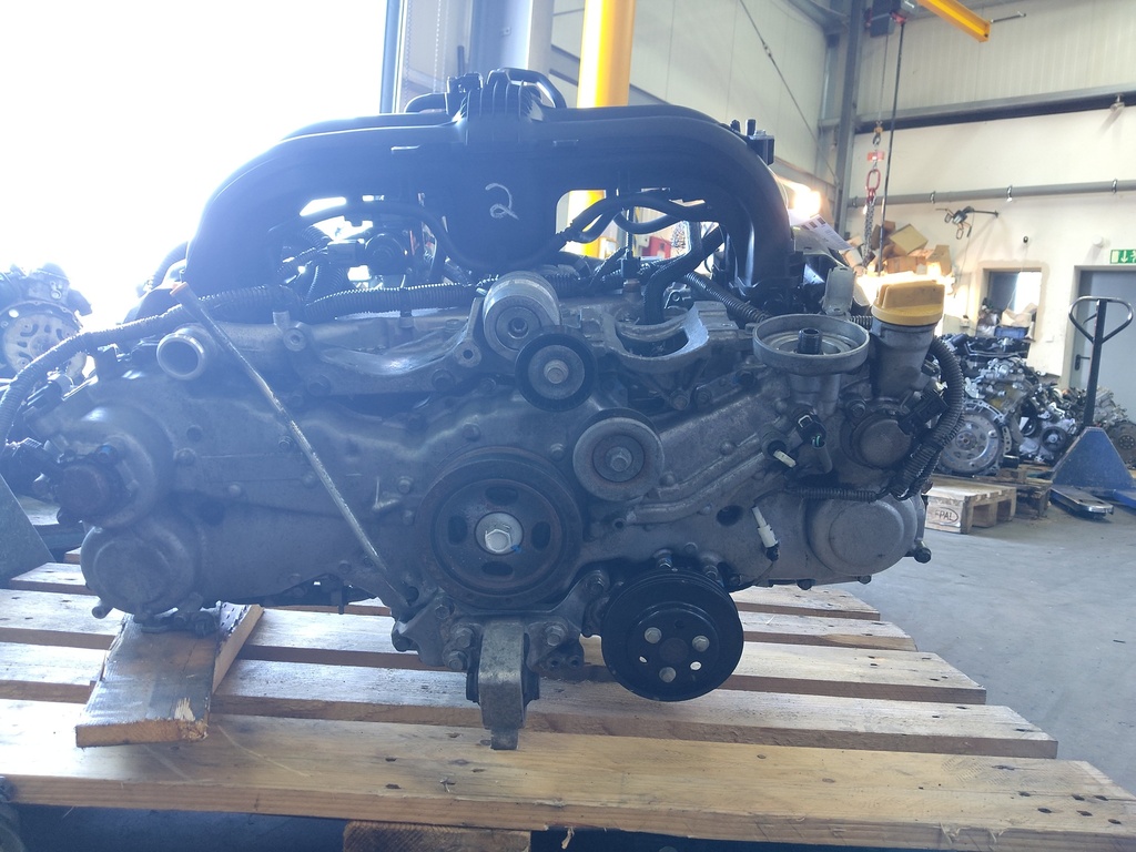 [MTD-525602] Motor Subaru Outback 2.5 i AWD FB25B