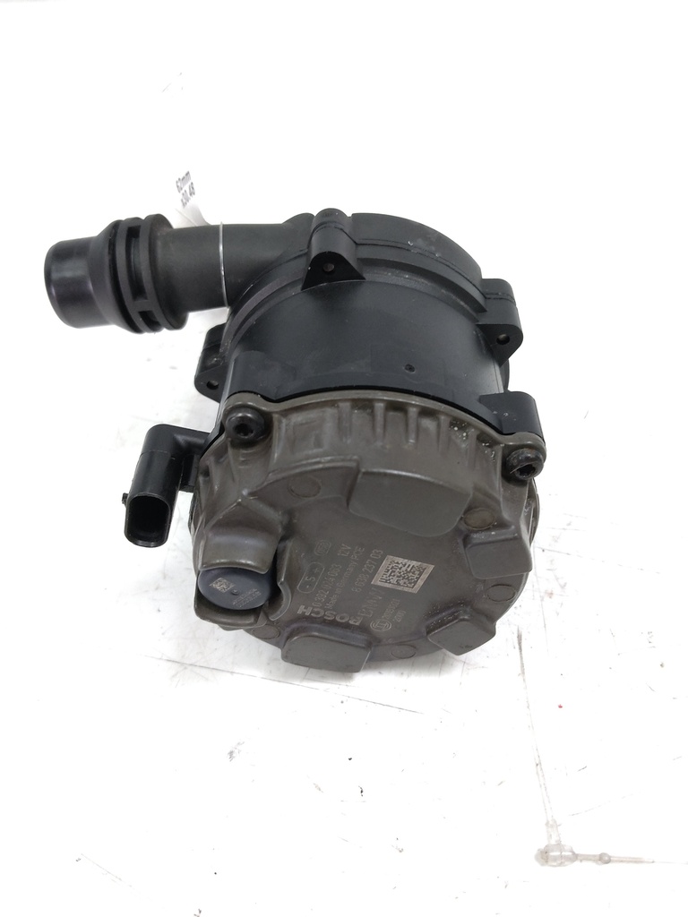 [MTD-519511] Bomba de agua BMW Serie 5 F90 4.4 V8 S63B44T4 S63B44B S63 8638237