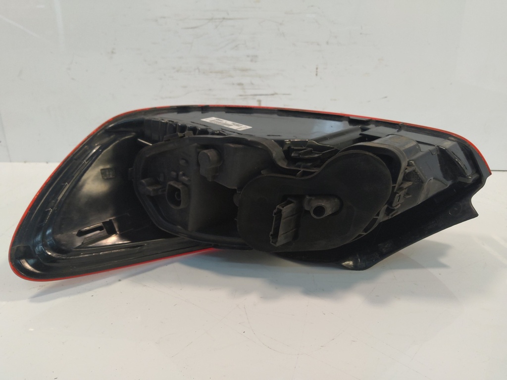 [MTD-519574] Luz trasera izquierda VW SCIROCCO III 2.0 TSI CCZB 89319919
