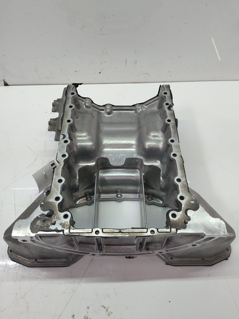 [MTD-520942] Parte superior del cárter de aceite Hyundai Genesis 3.8 GDI G6DJ
