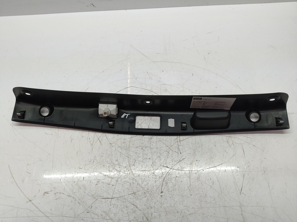 [MTD-511074] Embellecedor del portón trasero Mercedes Clase E W213 OM654.920 A213753900