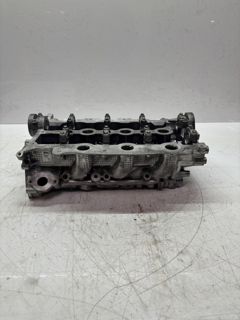 [MTD-450982] Culata Land Rover Discovery 3 2.7 TD 4x4 276DT AJD 4R8Q-6090-AH derecha