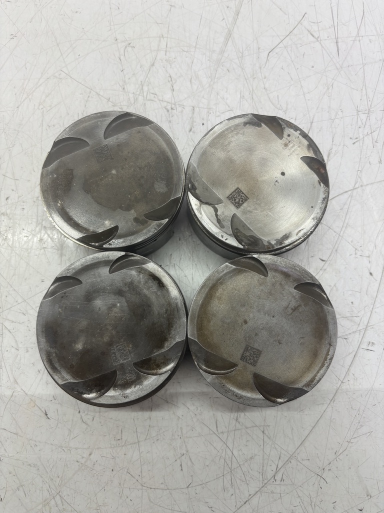 [MTD-453159] 4x Pistones Para Volvo XC40 2.0 B5 Mild Hybrid B420T2 32249209