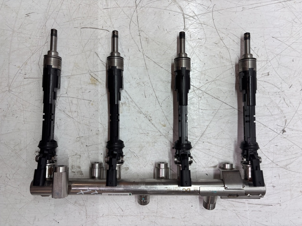 [MTD-468152] Riel inyector Nissan Qashqai II J11 1.3 DIG-T HR13DDT 175200298R 166001525R