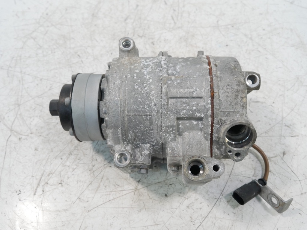 [MTD-494977] Compresor de aire acondicionado Audi A4 B8 A5 RS4 RS5 4.2 FSI V8 quattro CFSA CFS 8K0260805H
