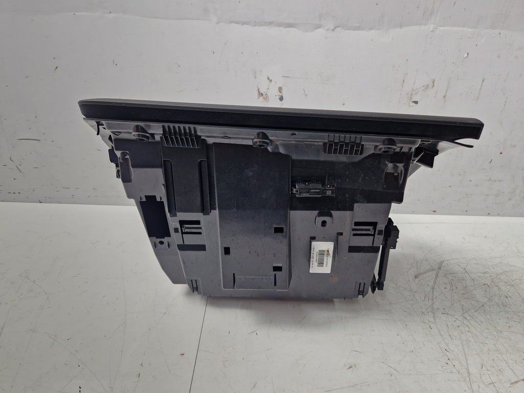 [MTD-497597] Guantera Volvo V60 MK2 Cross Country 227 2.0 Diesel B4 31477862