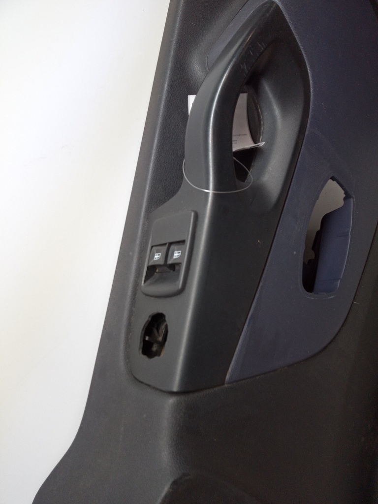 [MTD-501414] Panel de puerta delantera derecha Opel Vivaro B X82 2018 125CV