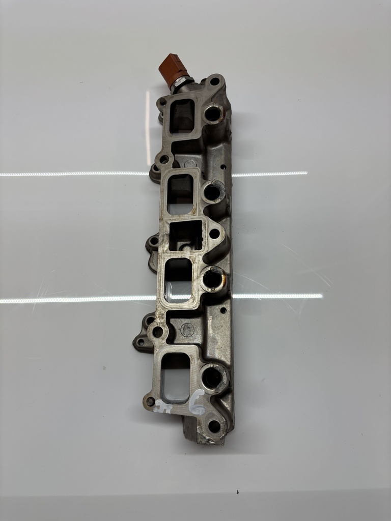 [MTD-500520] Colector de inyección para Audi A1, Seat Toledo, VW Passat 1.4 TFSI (CAX/CAXA)