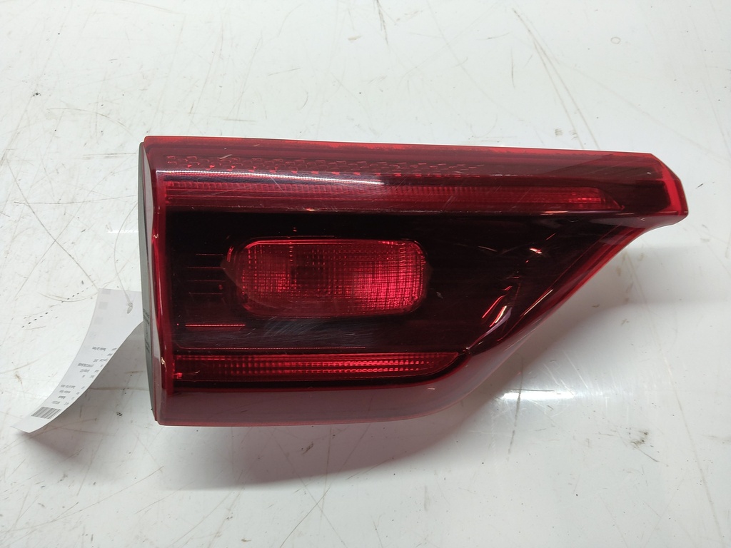 [MTD-503598] Luz trasera Kia Sportage QLE 1.6 CRDi D4FE 92405-F1501