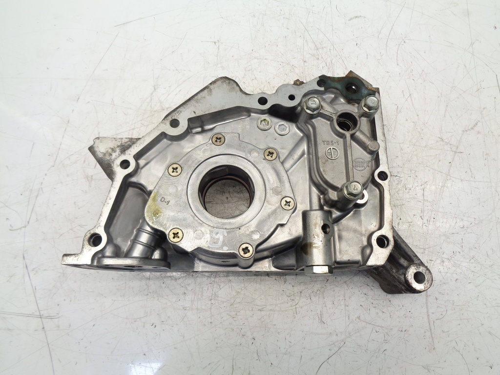 [MTD-386827] Bomba de aceite Mitsubishi L200 2.5 DI-D 4WD 4D56-HP 4D56 1064A043