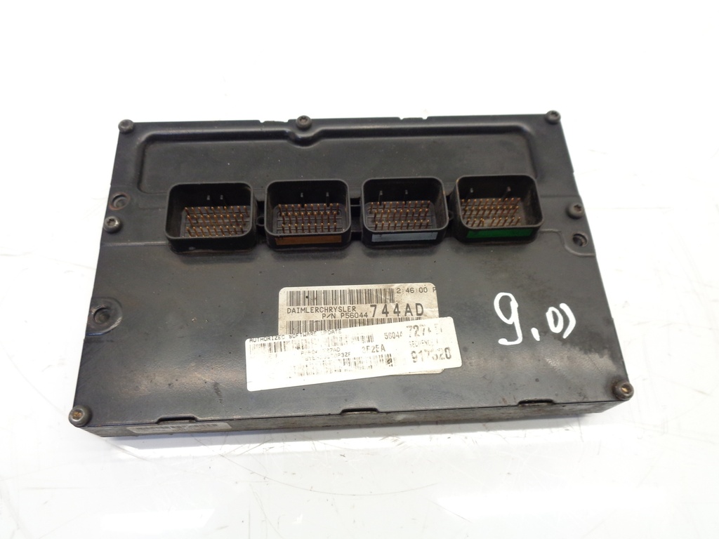 [MTD-372157] Centralita de motor Infiniti FX35 3.5 V6 VQ35DE 744AD P56044