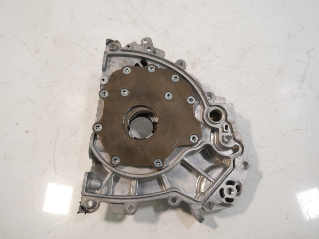 [MTD-463578] Bomba de aceite Land Rover Discovery L462 3.0 TDV6 306DTA 306DT FW93-6600-AC