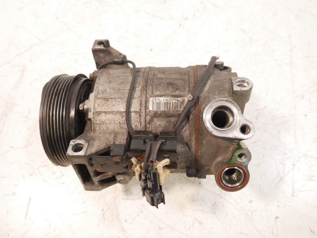 [MTD-467169] Compresor de aire acondicionado Volvo V70 MK3 2.4 D D5244T5 31250519