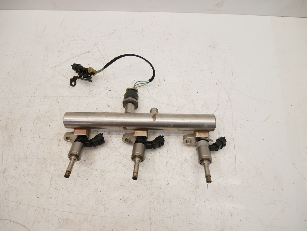 [MTD-482385] Colector de admisión Alfa Romeo Giulia 952 2.9 670050436 00670050573 510CV
