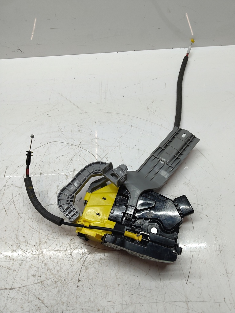 [MTD-511807] Cerradura de puerta Kia Sportage IV QLE 1.6 CRDi Hybrid D4FE 81420-F1310