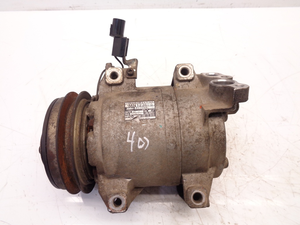 [MTD-368795] Compresor de aire acondicionado para Mitsubishi L200 2.5 TD 4WD 4D56T 4D56U 4D56 Z0009897A MN123626