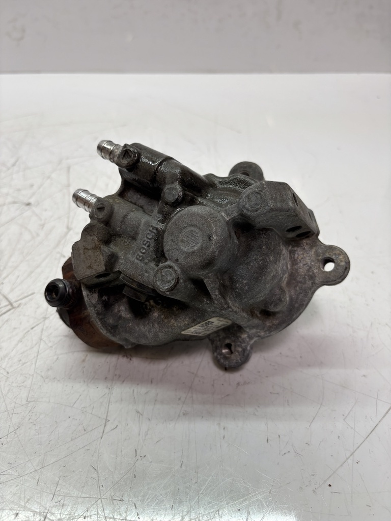 [MTD-464285] Bomba de alta presión para VW Audi Seat Skoda A3 Golf 2.0 TDI CUNA CUN 04L130755E