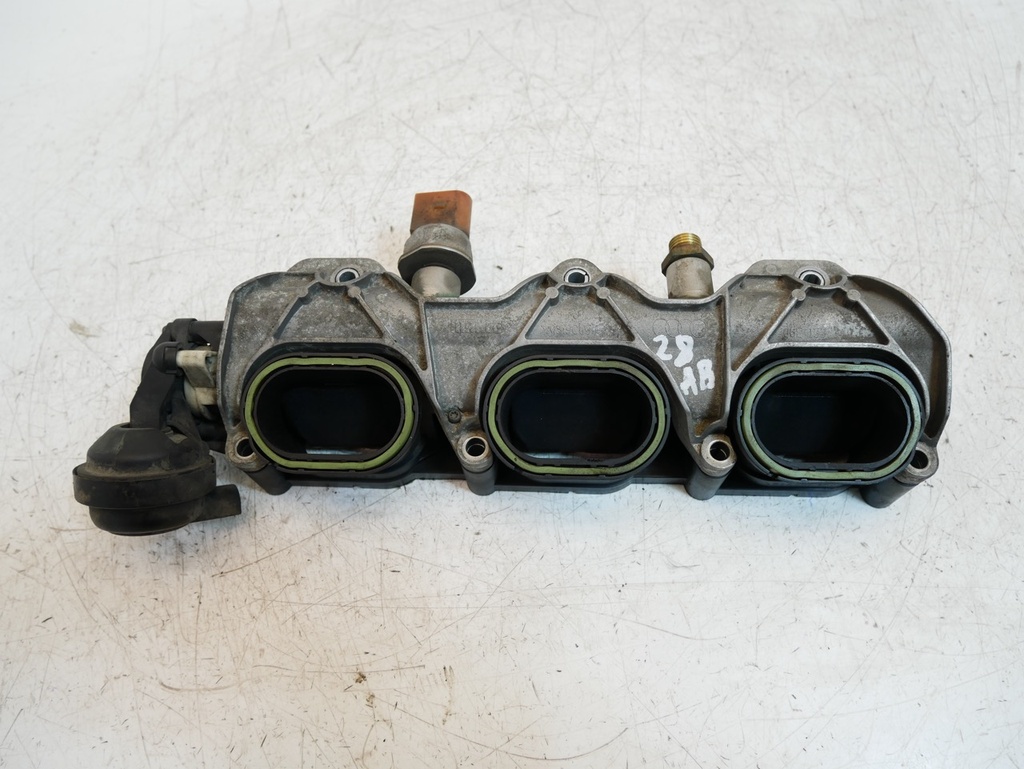 [MTD-496253] Colector de admisión Porsche Cayenne 3.0 S E-Hybrid M06.EC 06E133109AF