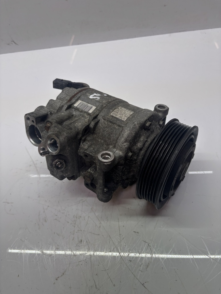 [MTD-500916] Compresor de aire acondicionado VW Audi Skoda Seat Golf VI 2.0 TDI CFFB CFF 5N0820803F