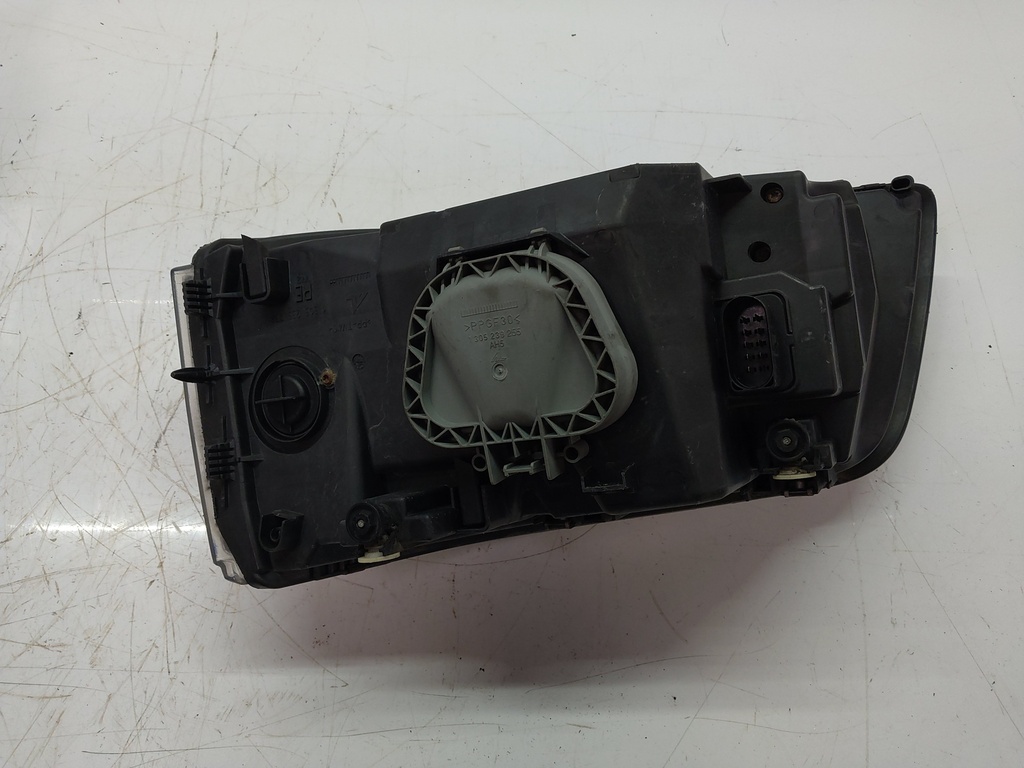 [MTD-508613] Faros delanteros VW Transporter T5 7H 2.5 TDI 4motion Diesel BNZ 7H2941016N