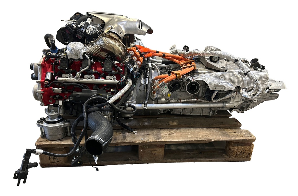[MTD-506723] Motor Ferrari 296 GTS 3.0 V6 Hybrid con caja de cambios