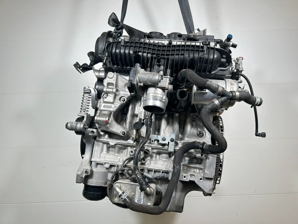 [1000593] Motor Volvo V40 525 526 1.5 Gasolina T3 B4154T2 36011599