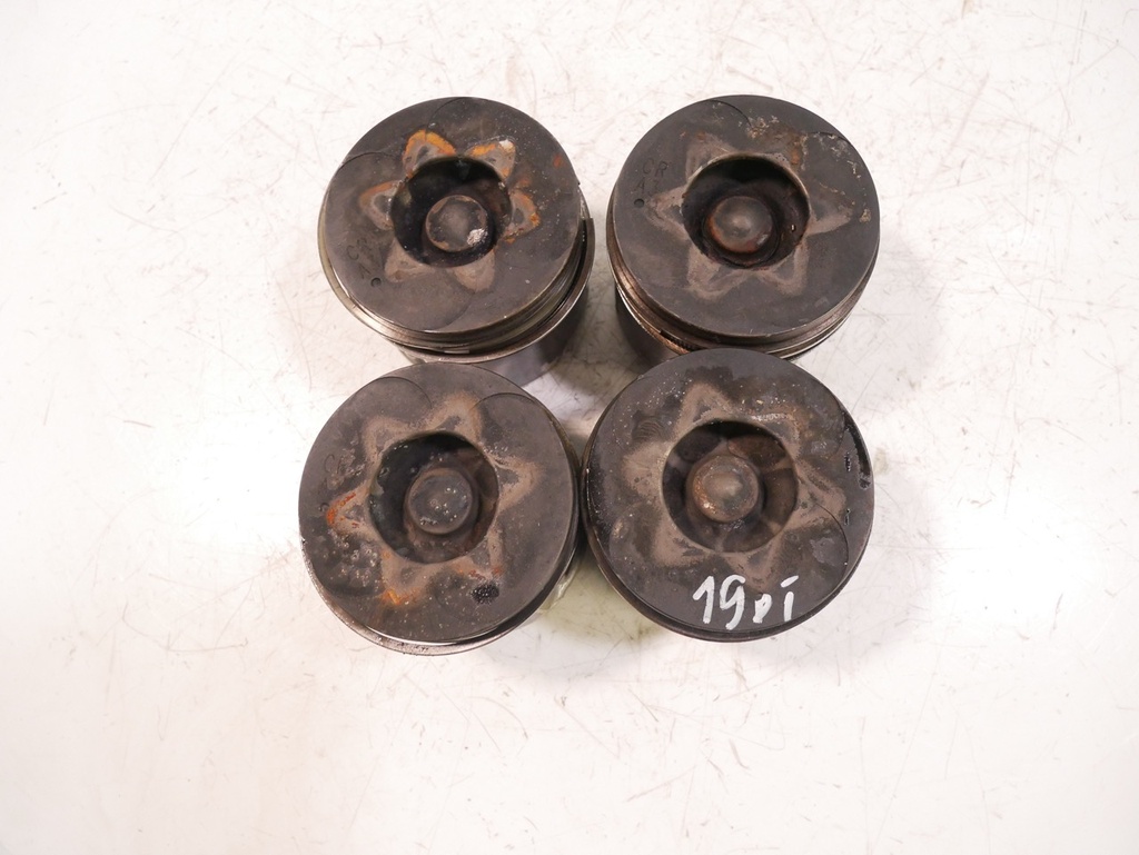 [MTD-416469] 4x pistones Kia Carnival Sedona 2.9 Diesel J3