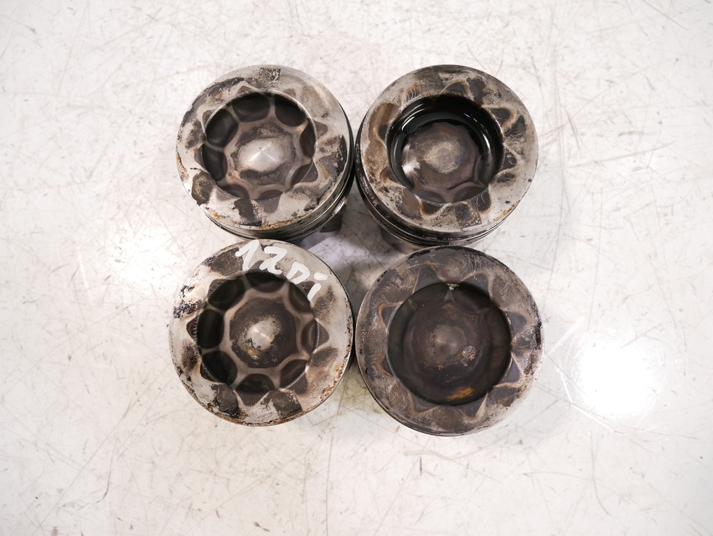 [MTD-433141] 4x Pistones Audi A3 VW Golf 2.0 TDI DGCA DGC 04L107065AL