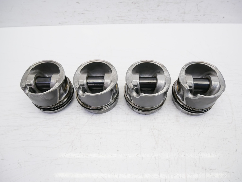 [MTD-424445] 4x pistones Audi A5 8T A4 B8 A6 C7 2.0 TDI Diesel CJCD CJC